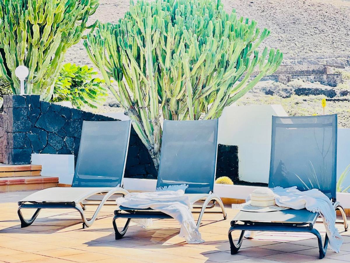 Canaryislandshost I Marquesa Famara Kültér fotó
